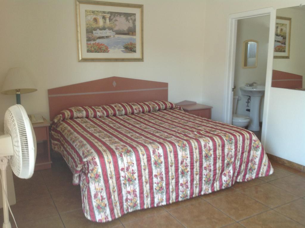 Redwood Motel Chandler Rum bild